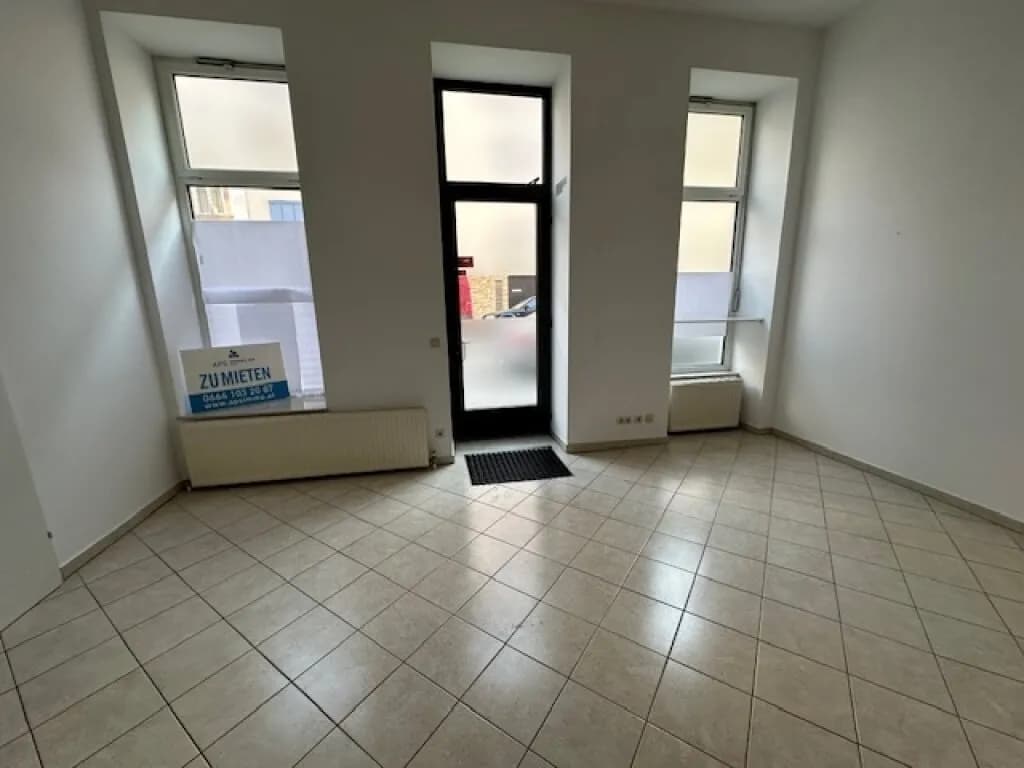 5-Zimmer-Gewerbeimmobilie mieten in Wien – 151 m², € 1.994