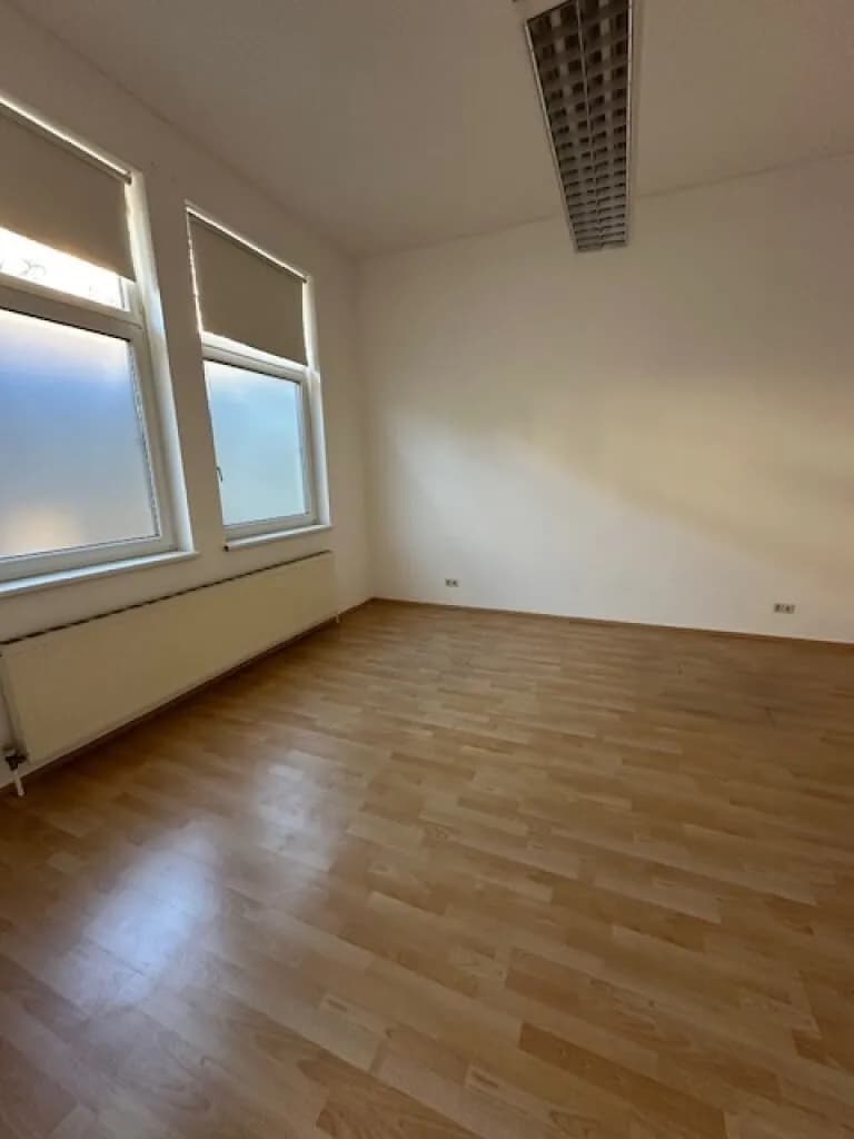 5-Zimmer-Gewerbeimmobilie mieten in Wien – 151 m², € 1.994 – Bild 4 von 18