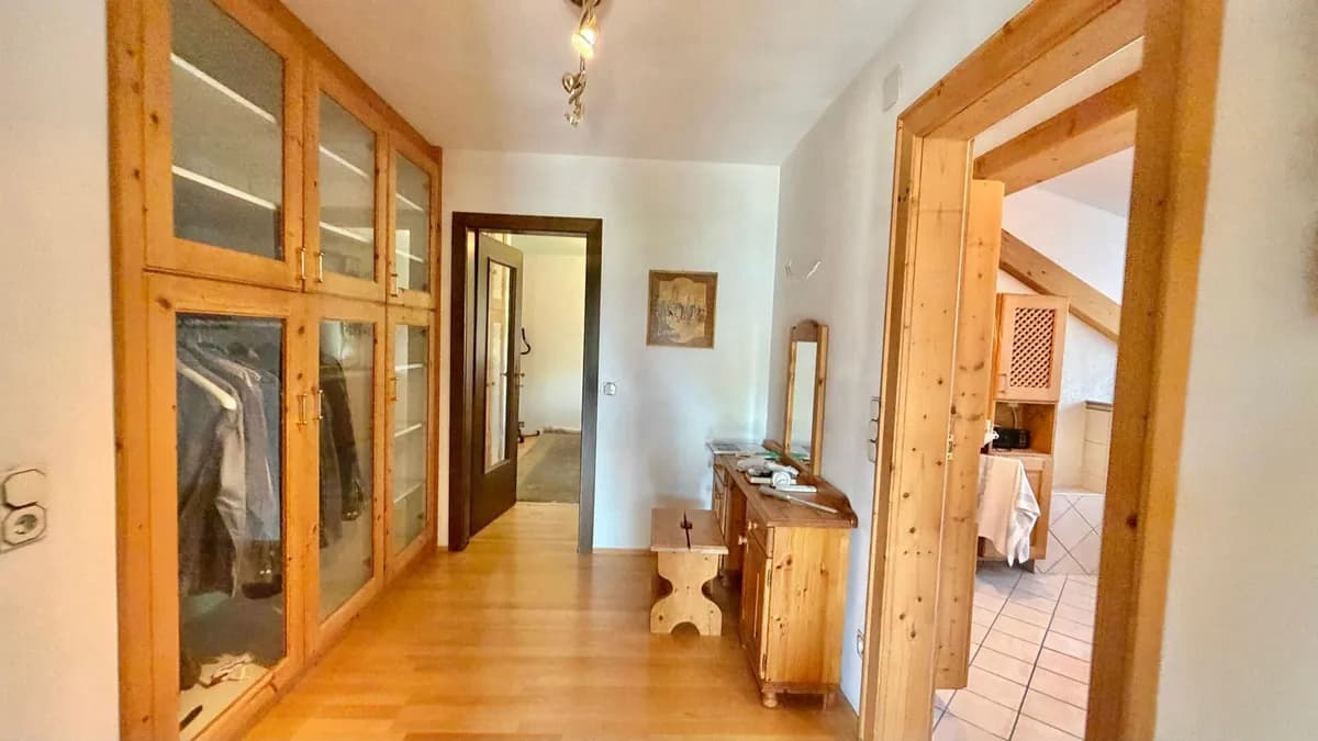 5-Zimmer-Haus kaufen in Klagenfurt – 192 m², € 590.000 – Bild 14 von 18