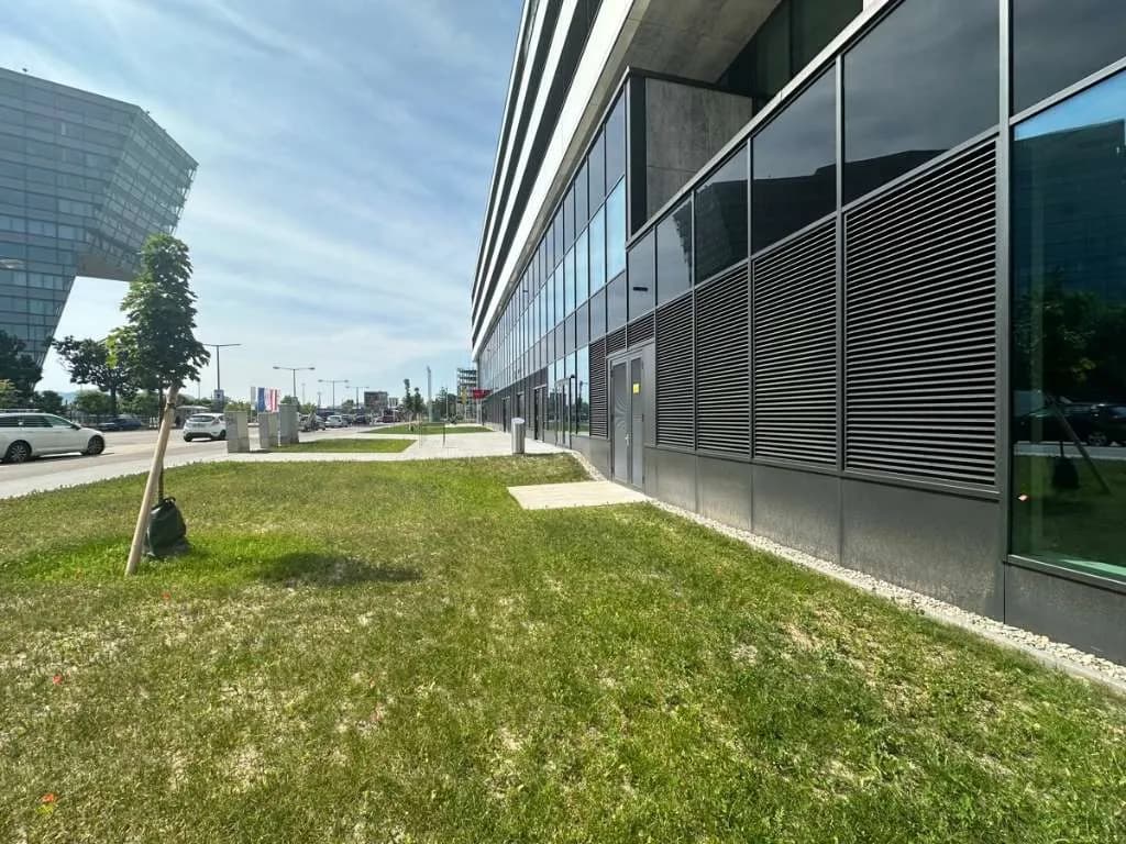 Gewerbeimmobilie mieten in Wien – 481 m², € 10.035 – Bild 14 von 18