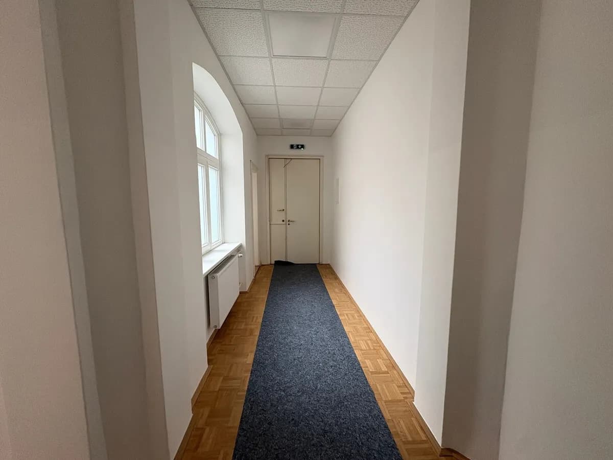 Gewerbeimmobilie mieten in Wien – 110 m², € 2.295 – Bild 6 von 12