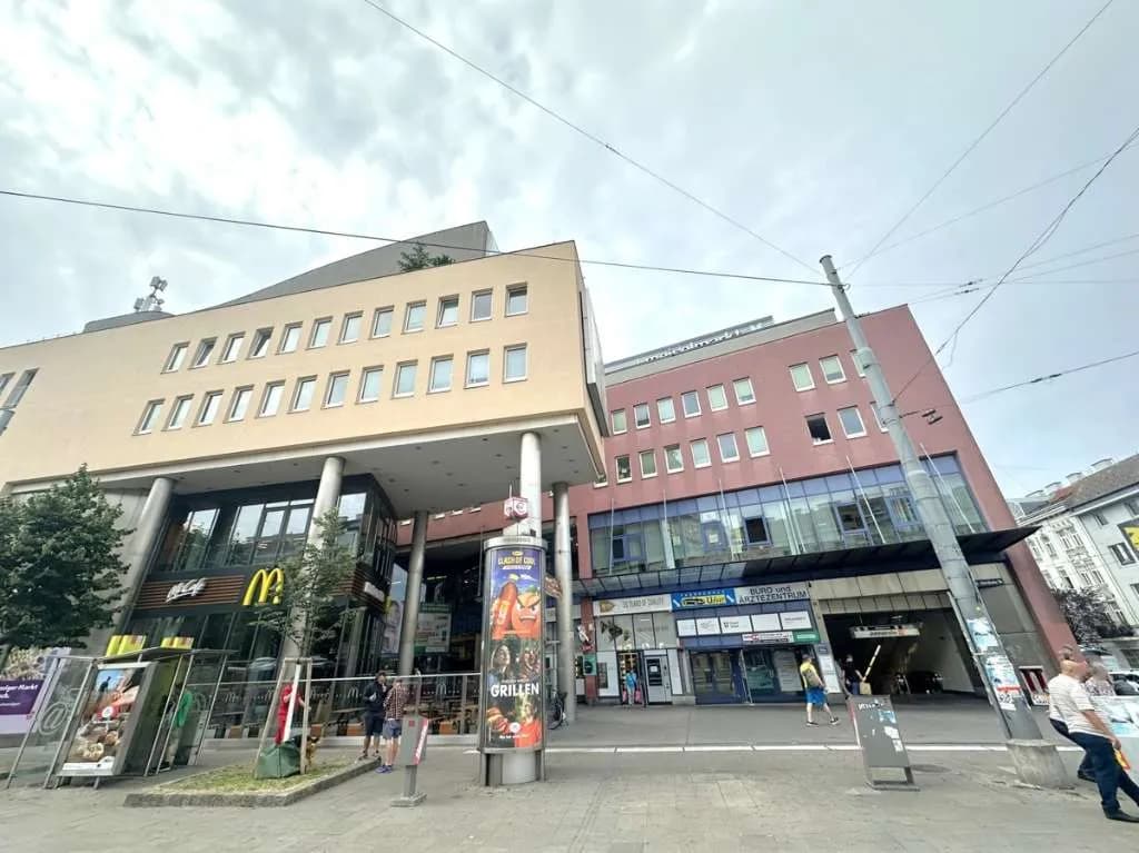 Gewerbeimmobilie mieten in Wien – 190 m², € 10