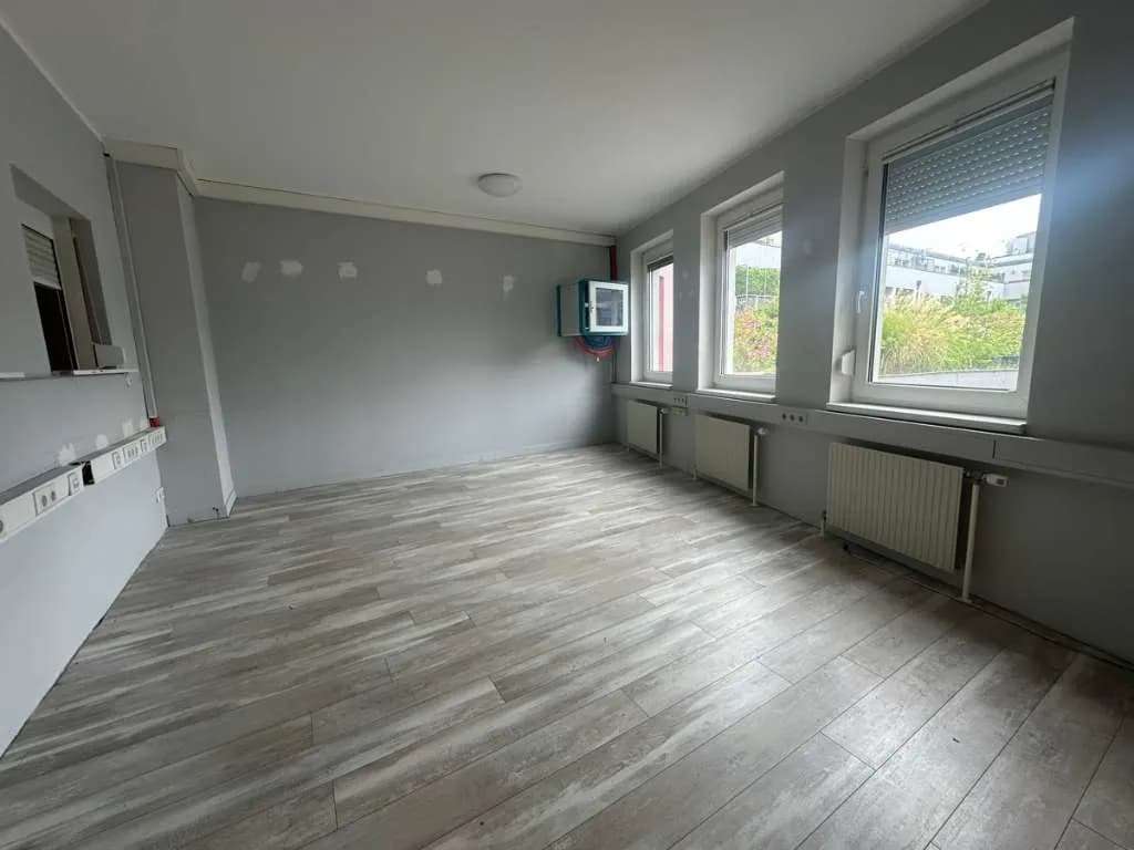 Gewerbeimmobilie mieten in Wien – 190 m², € 10 – Bild 13 von 14