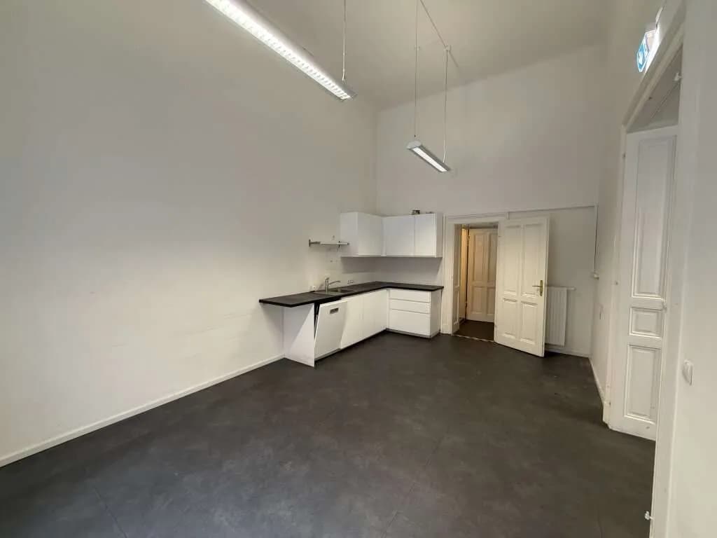 3-Zimmer-Gewerbeimmobilie mieten in Graz – 129 m², € 1.990 – Bild 22 von 31