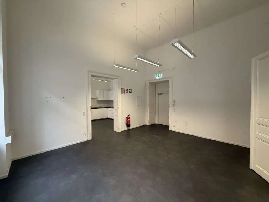 3-Zimmer-Gewerbeimmobilie mieten in Graz – 129 m², € 1.990 – Bild 30 von 31