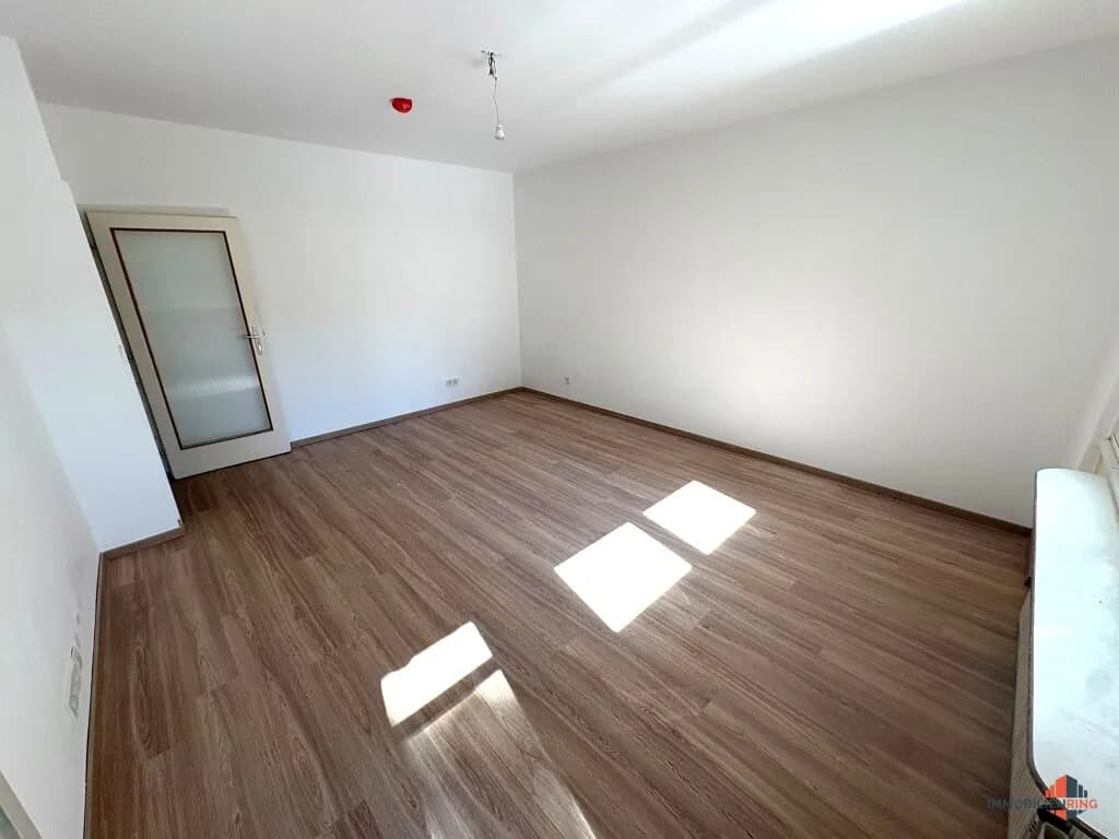 2-Zimmer-Wohnung mieten in Baden – 42,15 m², € 675 – Bild 3 von 10
