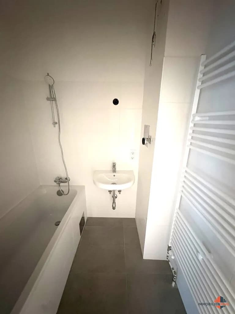 2-Zimmer-Wohnung mieten in Baden – 42,15 m², € 675 – Bild 7 von 10