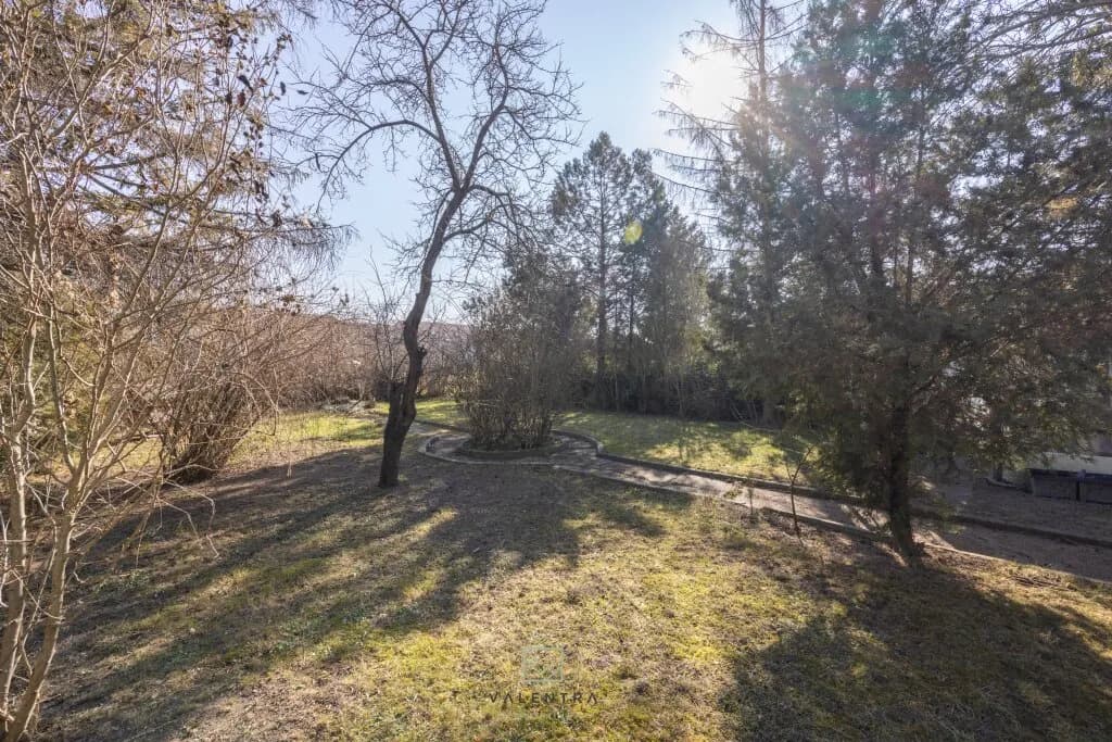 Grundstück kaufen in Wien – 1 730 m², € 1.500.000 – Bild 1 von 13