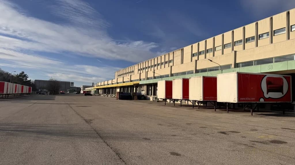 Gewerbeimmobilie mieten in Sankt Pölten – 10 584 m², € 5 – Bild 9 von 25
