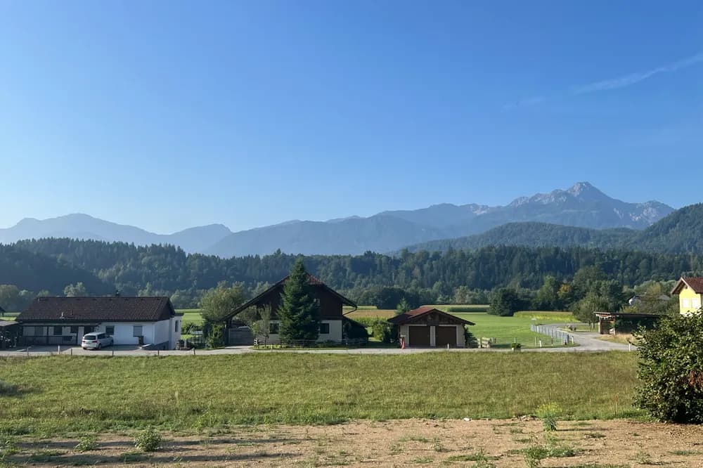 Grundstück kaufen in Villach Land – 1 529 m², € 298.000