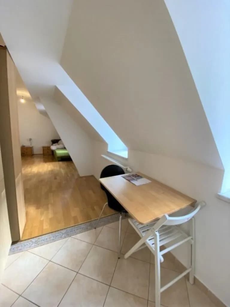 1-Zimmer-Wohnung mieten in Graz – 36 m², € 539 – Bild 8 von 12