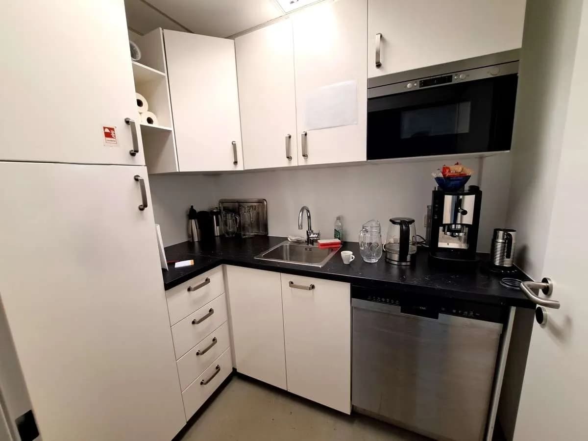Gewerbeimmobilie mieten in Wien – 2 194 m², € 13 – Bild 11 von 14
