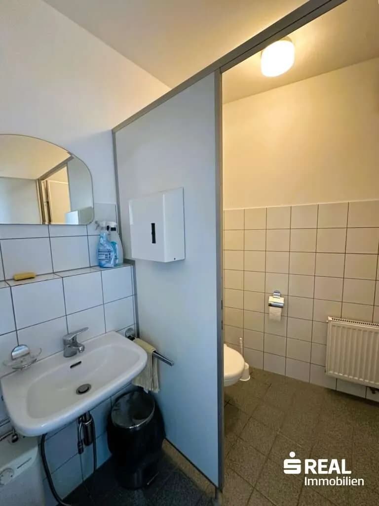 Gewerbeimmobilie mieten in Dornbirn – 82 m², € 1.180 – Bild 8 von 9