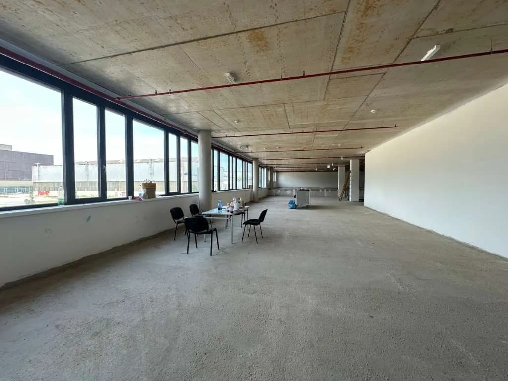 Gewerbeimmobilie mieten in Wien – 1 000 m², € 21.380 – Bild 9 von 11