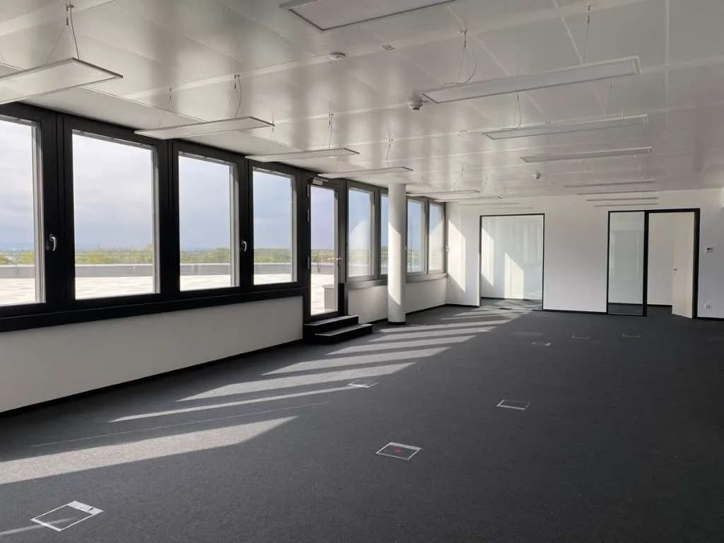 Gewerbeimmobilie mieten in Bruck an der Leitha – 300 m², € 21 – Bild 9 von 22