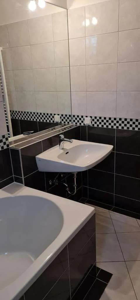 3-Zimmer-Wohnung mieten in Hollabrunn – 77 m², € 799