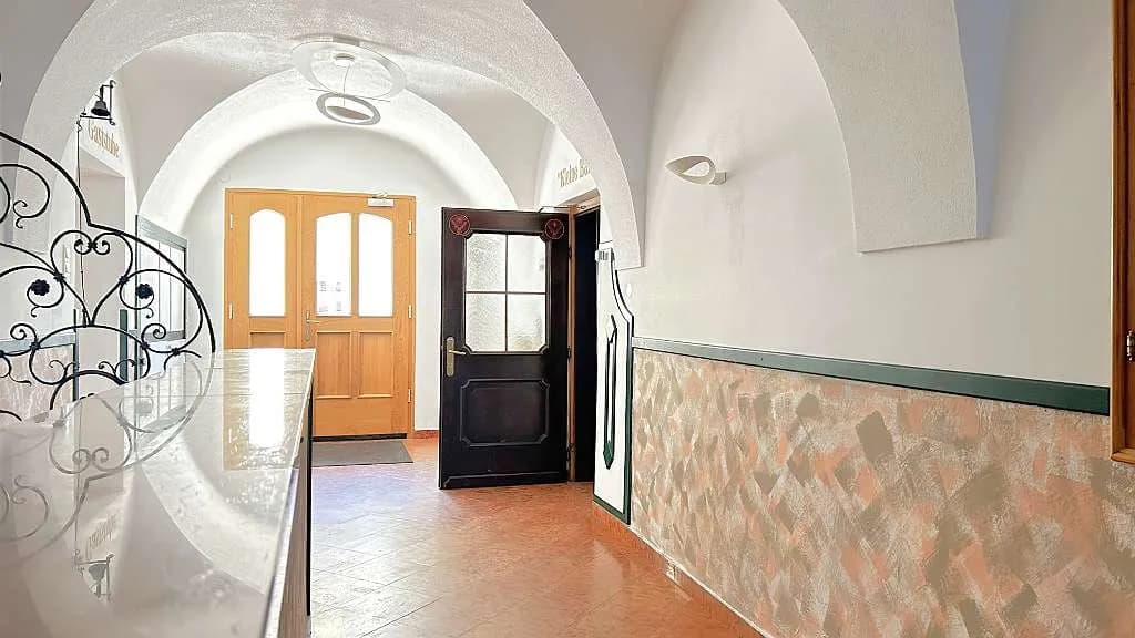 Gewerbeimmobilie mieten in Vöcklabruck – 204 m², € 2.790 – Bild 4 von 19