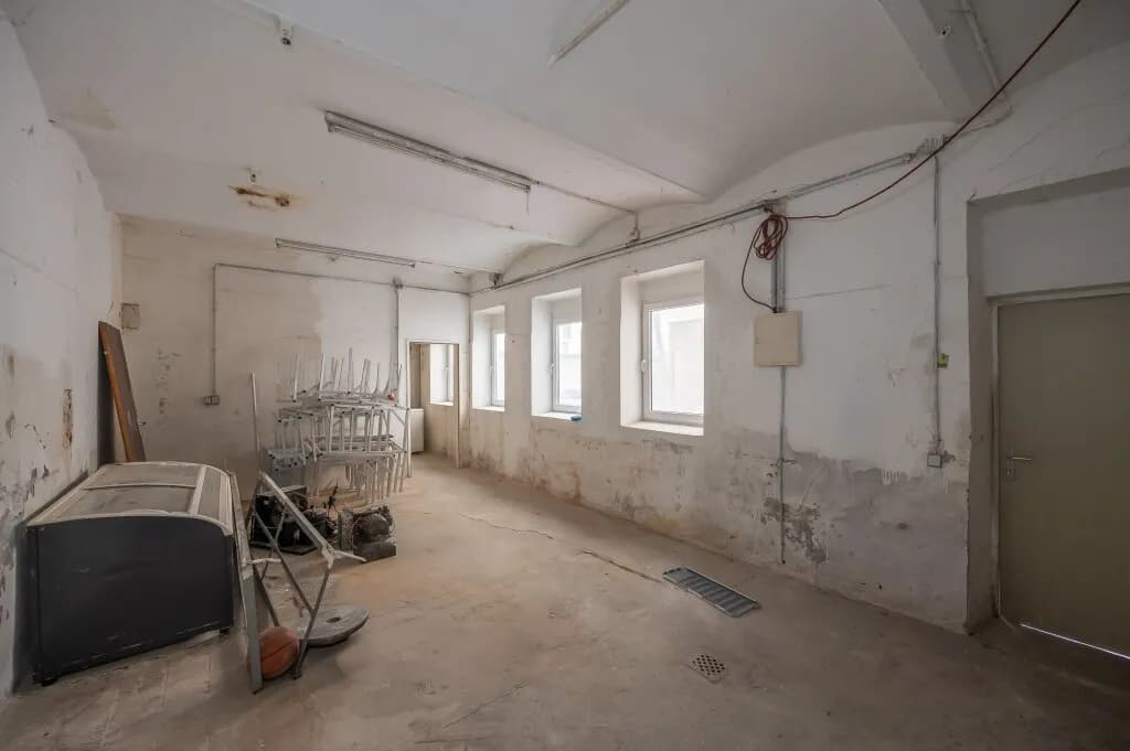 2-Zimmer-Gewerbeimmobilie kaufen in Wien – 82,07 m², € 175.000 – Bild 3 von 12