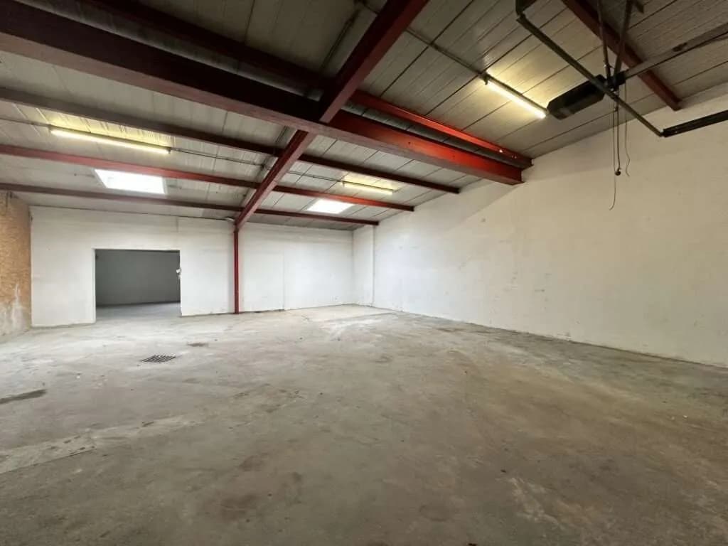 4-Zimmer-Gewerbeimmobilie mieten in Graz – 245 m², € 1.500