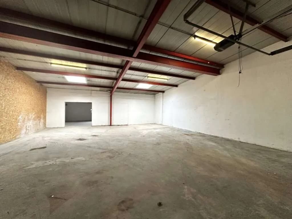 4-Zimmer-Gewerbeimmobilie mieten in Graz – 245 m², € 1.500 – Bild 4 von 16