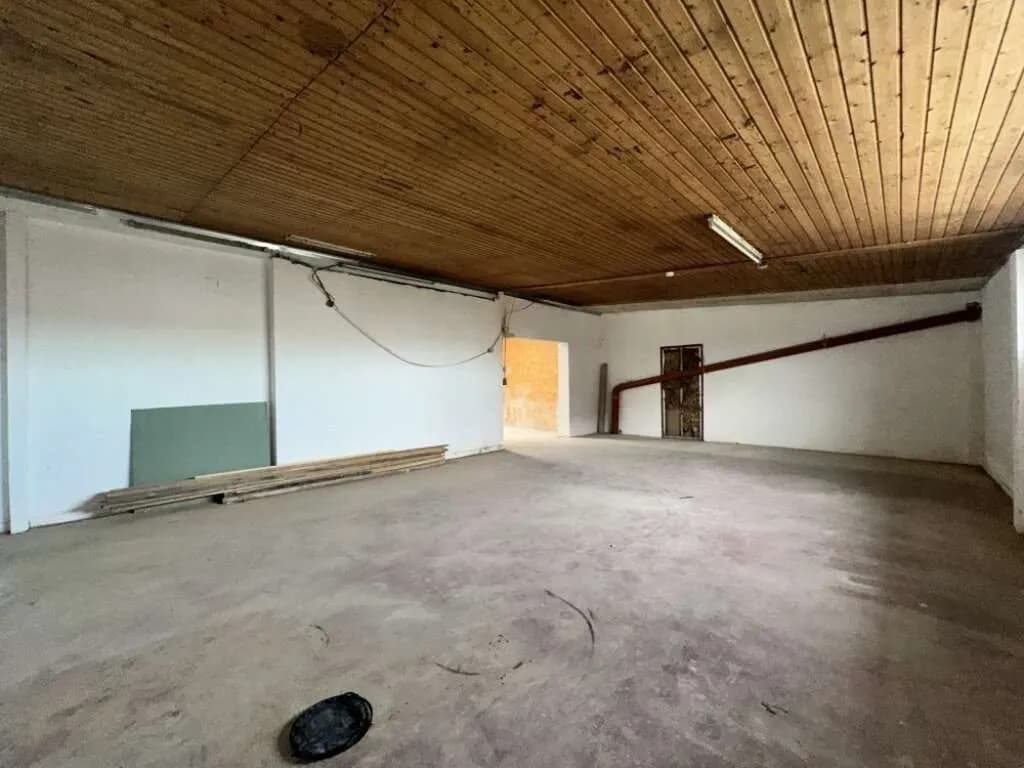 4-Zimmer-Gewerbeimmobilie mieten in Graz – 245 m², € 1.500 – Bild 9 von 16
