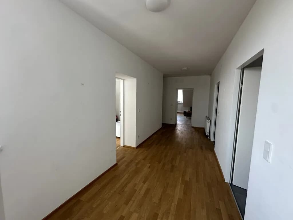 5-Zimmer-Wohnung mieten in Wien – 158 m², € 3.148 – Bild 6 von 14