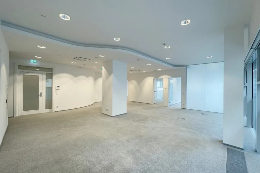 4-Zimmer-Gewerbeimmobilie mieten in Graz – 170 m², € 2.974