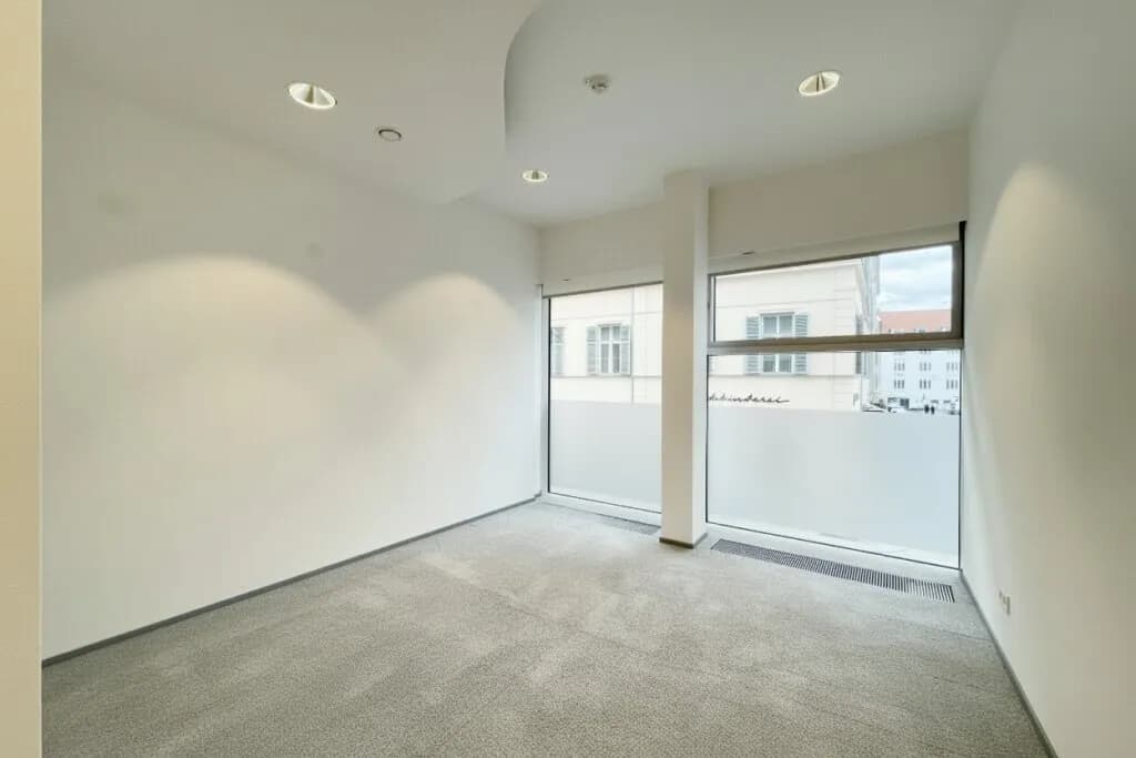 4-Zimmer-Gewerbeimmobilie mieten in Graz – 170 m², € 2.974 – Bild 6 von 12