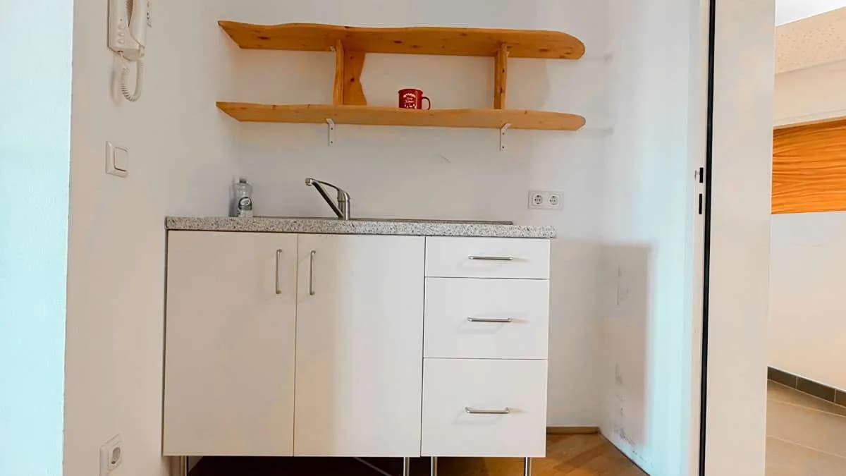 2-Zimmer-Gewerbeimmobilie mieten in Vöcklabruck – 80 m², € 1.311 – Bild 5 von 12