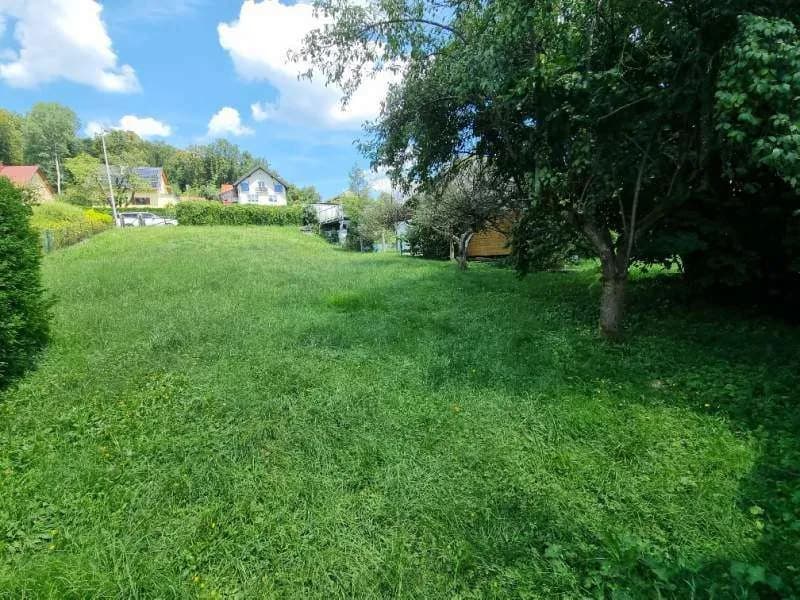 Grundstück kaufen in Graz – 1 302 m², € 550.000 – Bild 2 von 3