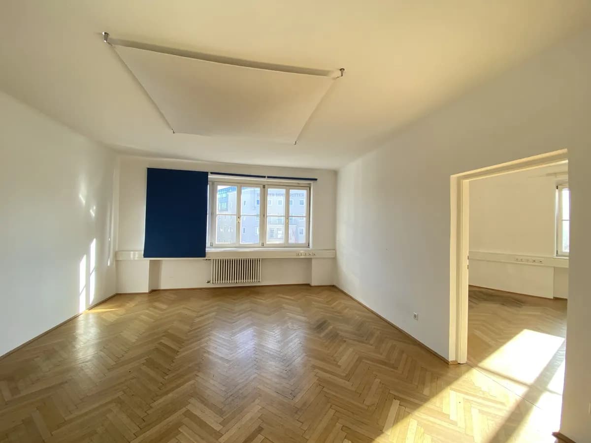 Gewerbeimmobilie mieten in Salzburg Stadt – 140 m², € 2.499 – Bild 1 von 6