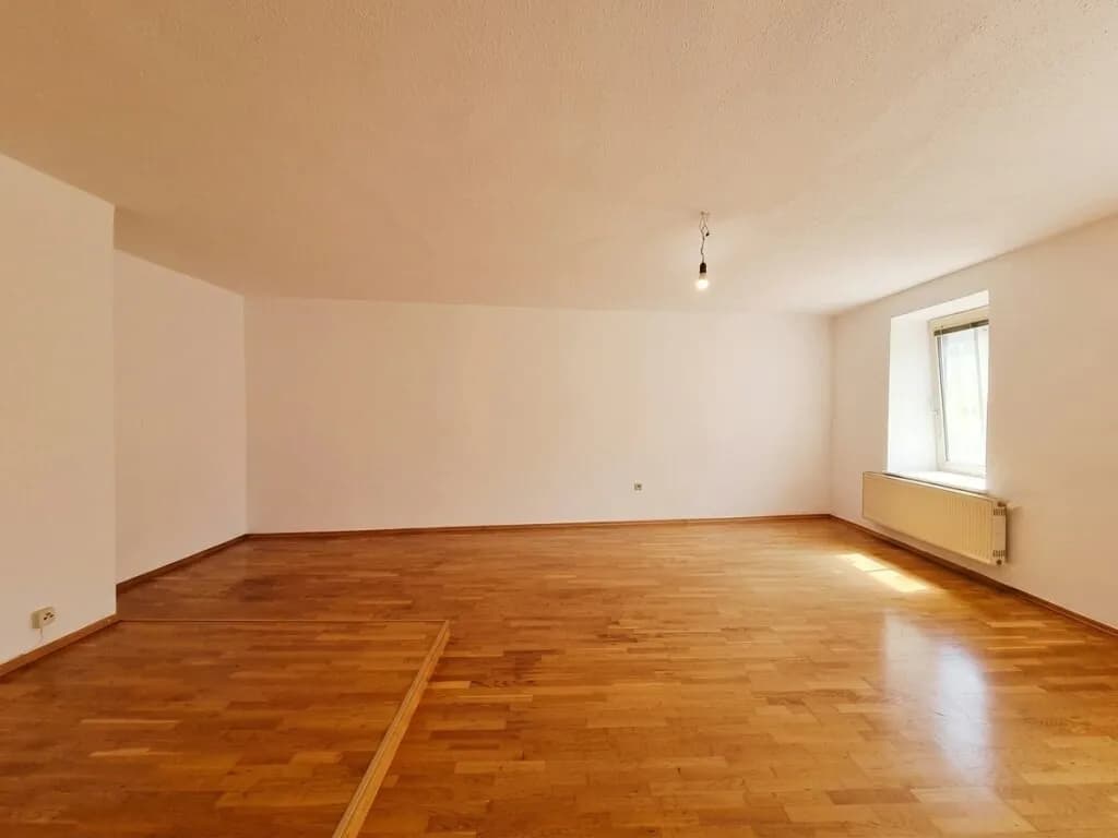 3-Zimmer-Wohnung mieten in Krems an der Donau – 89,66 m², € 899 – Bild 2 von 16
