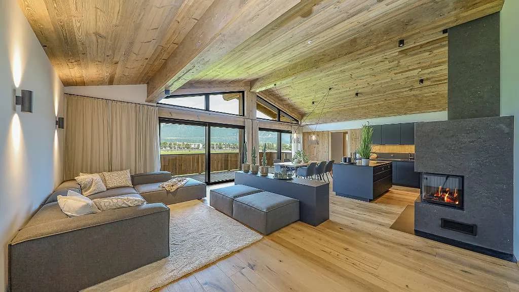 4-Zimmer-Wohnung kaufen in Kitzbühel – 159 m², € 2.430.450 – Bild 1 von 31