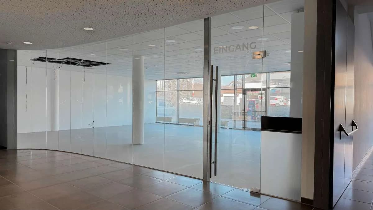 1-Zimmer-Gewerbeimmobilie mieten in Vöcklabruck – 113 m², € 1.843 – Bild 3 von 7
