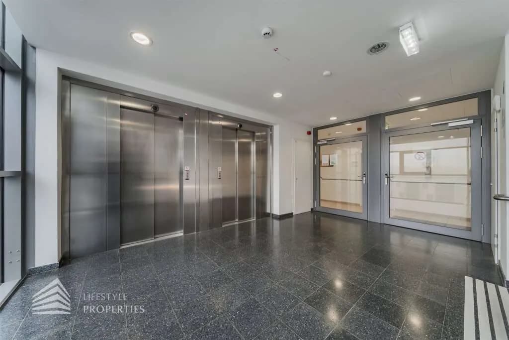 6-Zimmer-Gewerbeimmobilie mieten in Wien – 244 m², € 4.937 – Bild 12 von 14