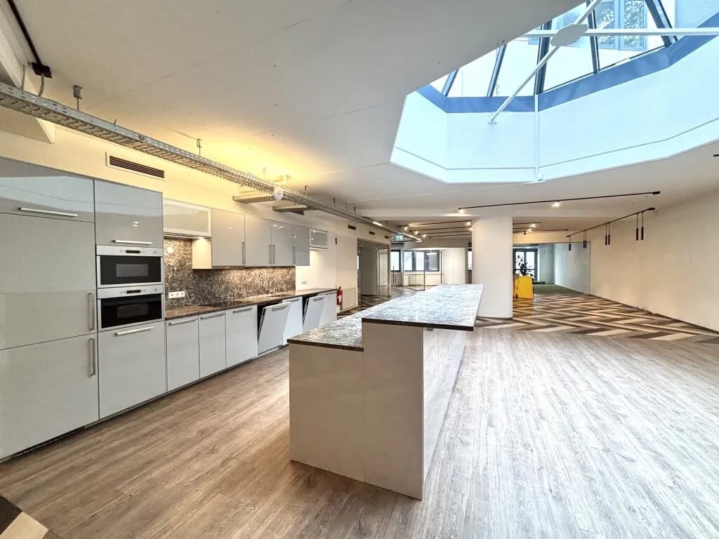 Gewerbeimmobilie mieten in Wien – 1 119 m², € 13.768 – Bild 2 von 38