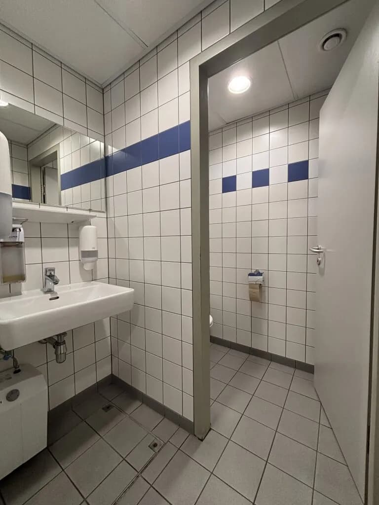 Gewerbeimmobilie mieten in Wien – 1 119 m², € 13.768 – Bild 11 von 38