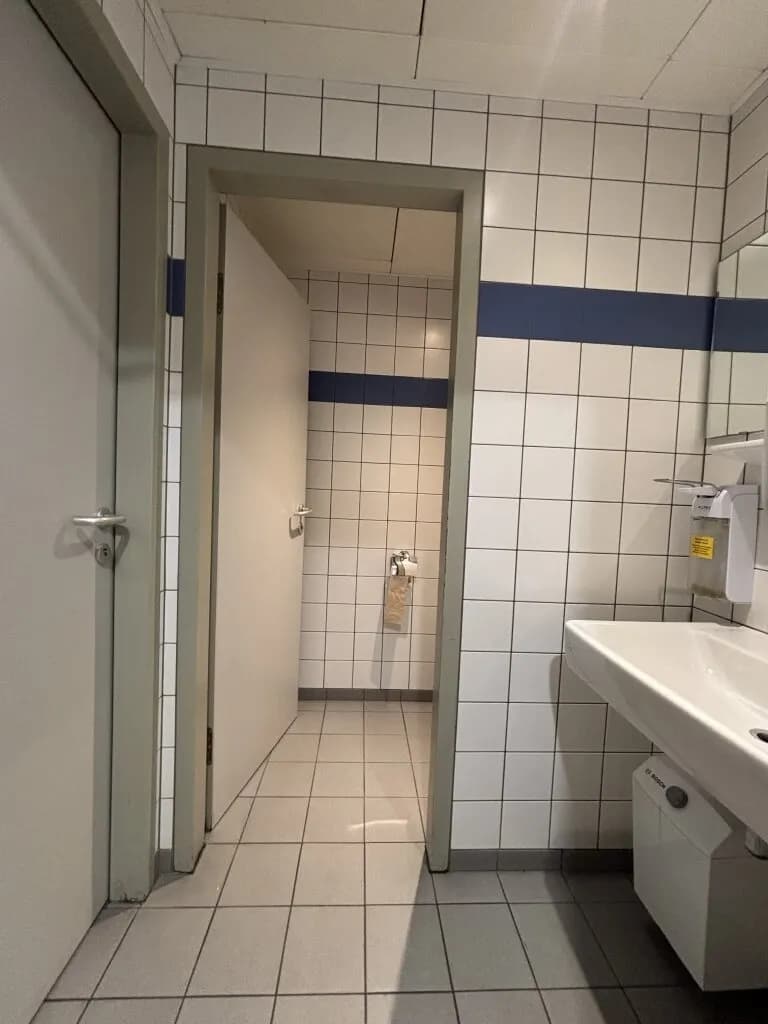 Gewerbeimmobilie mieten in Wien – 1 119 m², € 13.768 – Bild 12 von 38