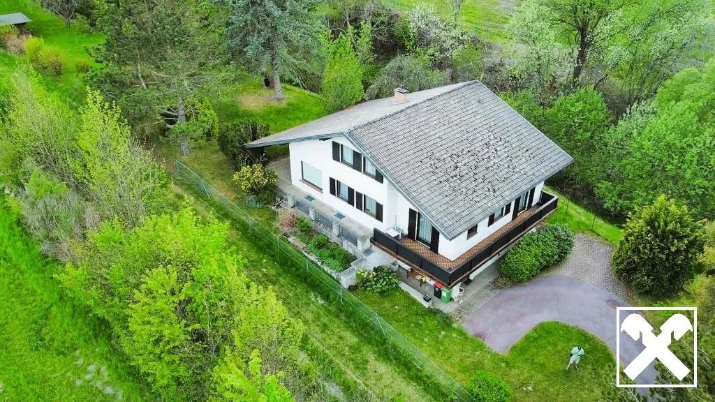 8-Zimmer-Haus kaufen in Neunkirchen – 186 m², € 478.000