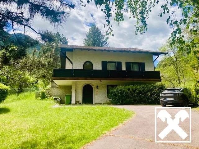 8-Zimmer-Haus kaufen in Neunkirchen – 186 m², € 478.000 – Bild 4 von 25