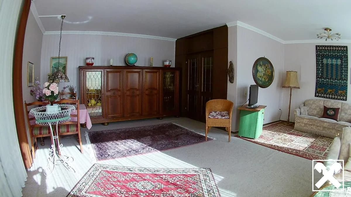 8-Zimmer-Haus kaufen in Neunkirchen – 186 m², € 478.000 – Bild 12 von 25