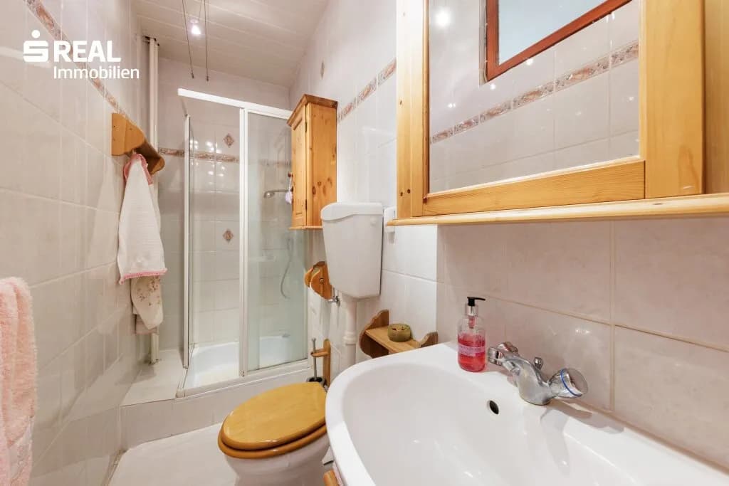 8-Zimmer-Haus kaufen in Korneuburg – 233 m², € 670.000 – Bild 24 von 31