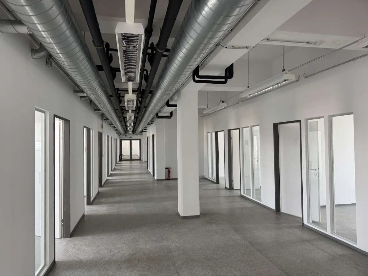Gewerbeimmobilie mieten in Wien – 619 m², € 15 – Bild 9 von 11