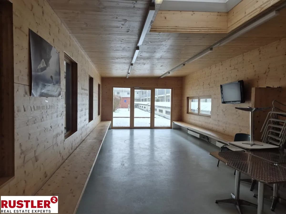 Gewerbeimmobilie mieten in Innsbruck – 48 m², € 876