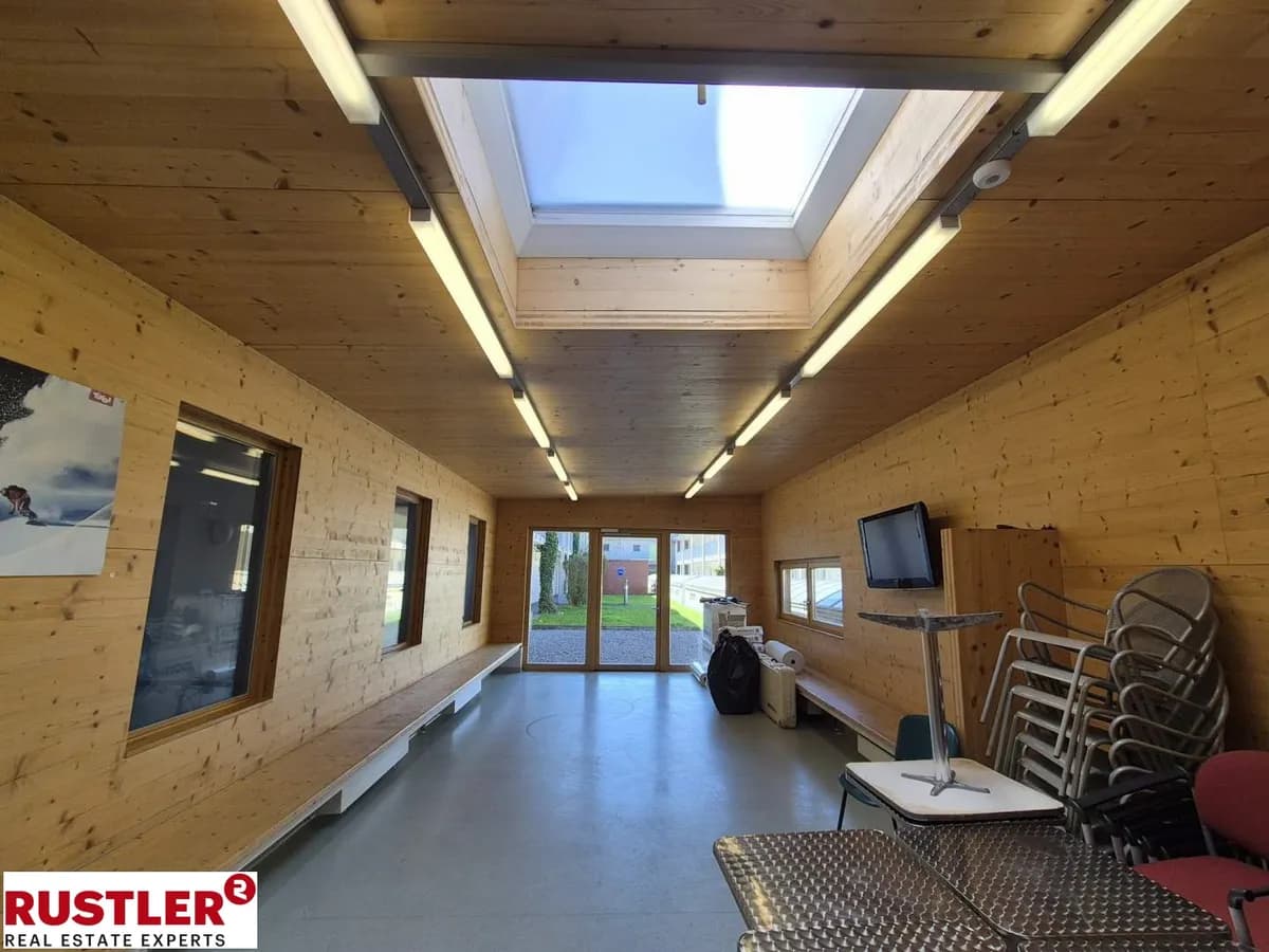 Gewerbeimmobilie mieten in Innsbruck – 48 m², € 876 – Bild 2 von 12