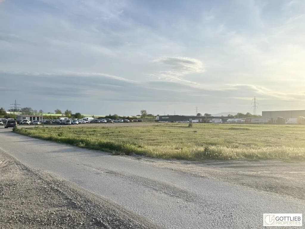 Immobilie kaufen in Bruck an der Leitha – 13 612 m², € 5.500.000 – Bild 4 von 9
