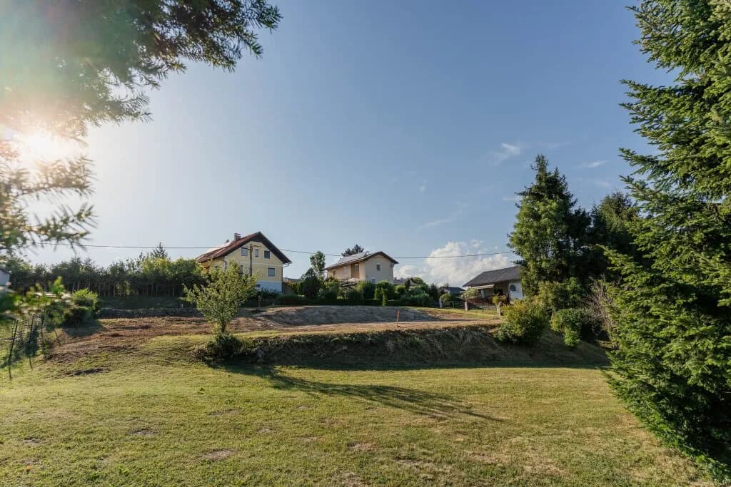 Grundstück kaufen in Graz-Umgebung – 800 m², € 179.000