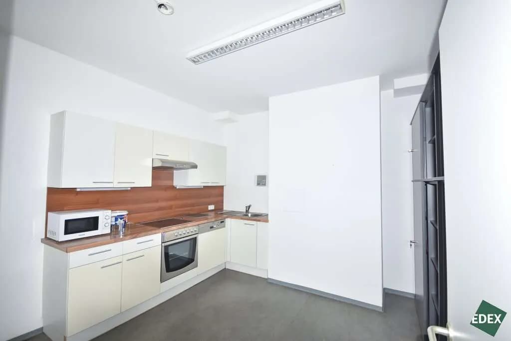 Gewerbeimmobilie mieten in Wien – 215 m², € 3.231 – Bild 6 von 8