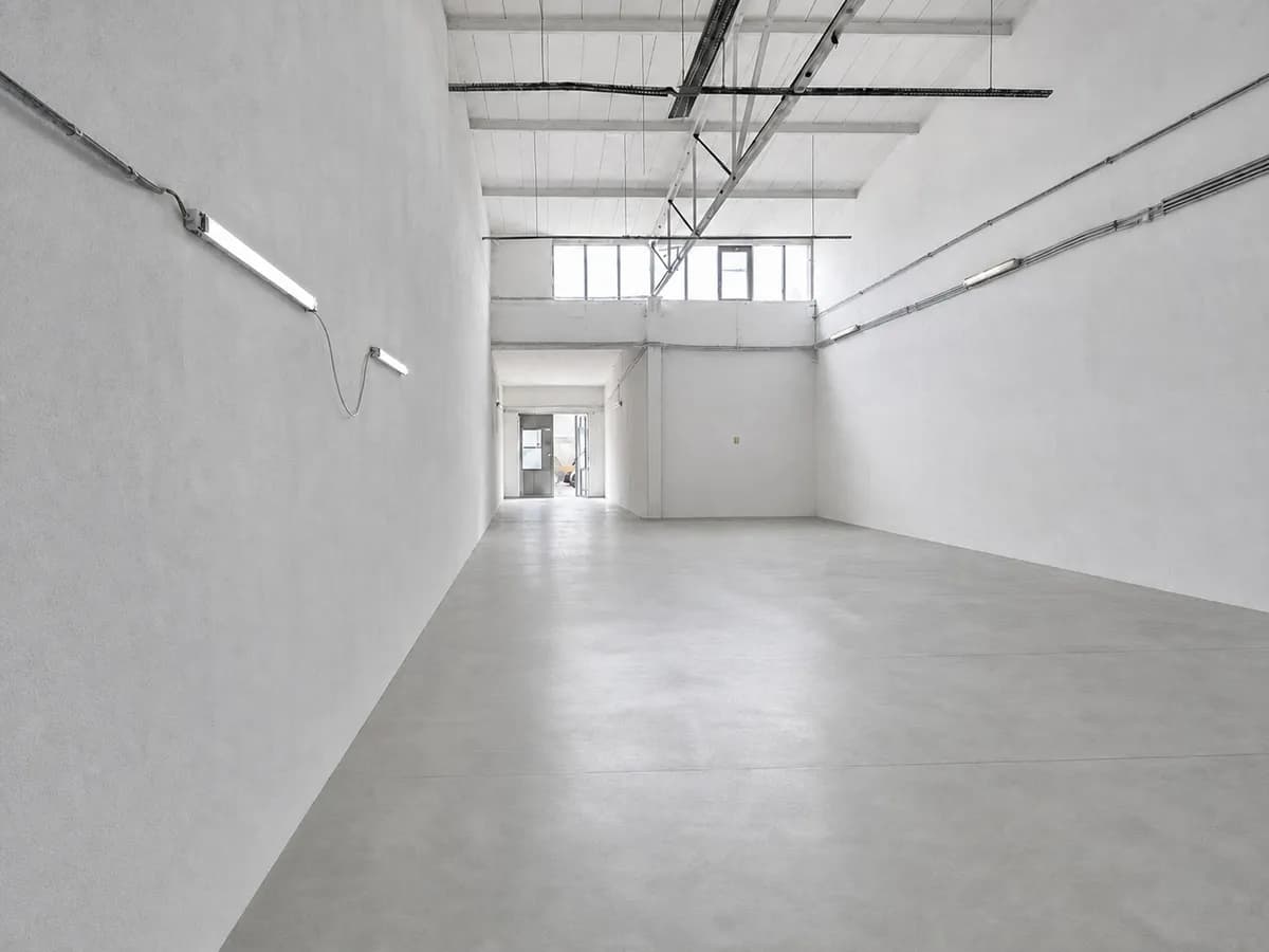 Gewerbeimmobilie mieten in Wiener Neustadt Land – 186 m², € 1.499