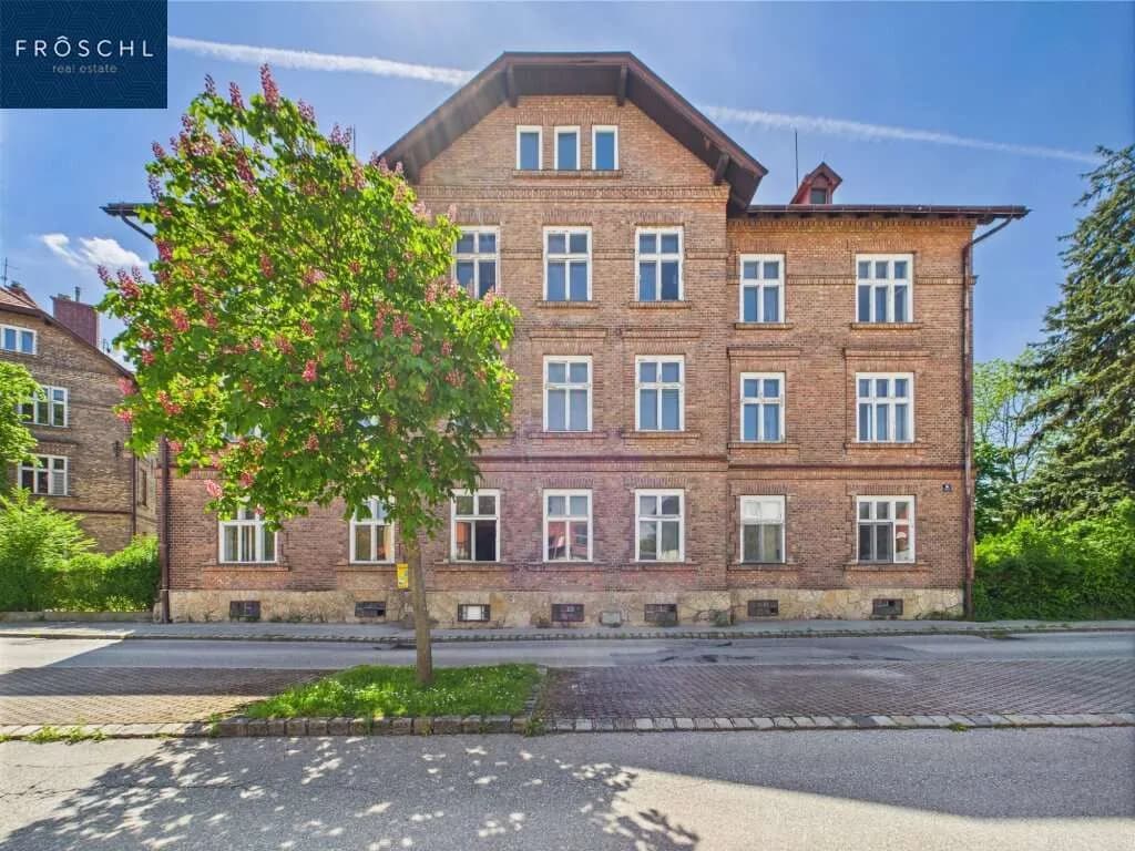 52-Zimmer-Gewerbeimmobilie kaufen in Neunkirchen – 2 095 m², € 2.450.000 – Bild 4 von 31